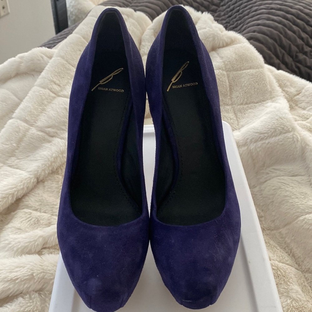 Lightly worn, Brian Atwood purple, platform pumps!